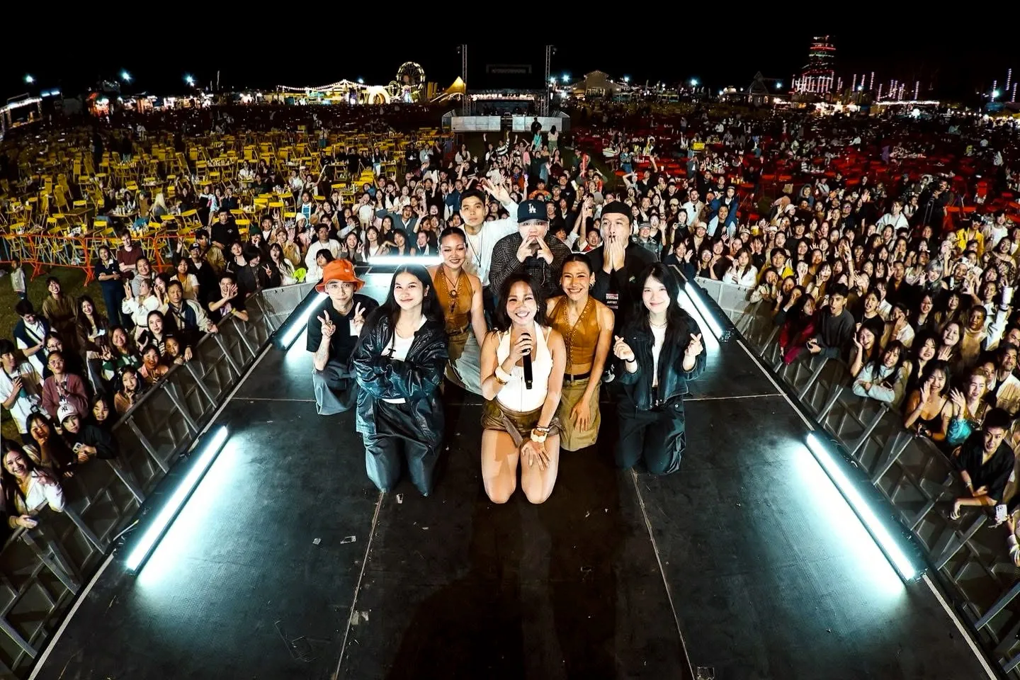 the first night we saw milli, a rapper and arguably the most famous thai artist internationally. we are all in this picture, top right